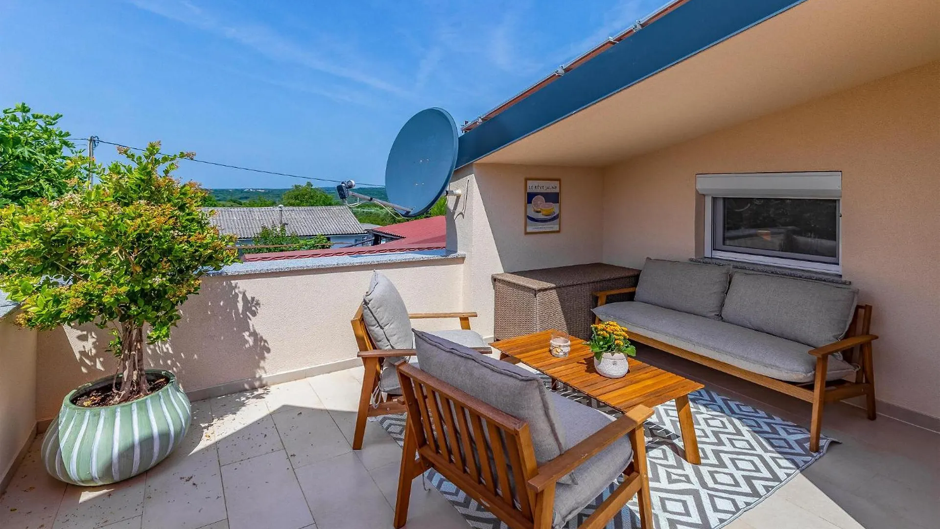 Beautiful Home In Kavran With Kitchen קרואטיה